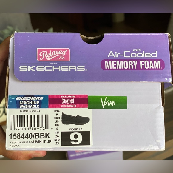 Skechers Women’s Reggae Fest 2.0 Livin It Up Relaxed Fit Slip On Sneakers - Picture 7 of 7